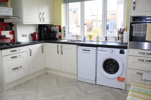 3 bedroom detached bungalow for sale, Greaves Street, Shirland, Alfreton, Derbyshire. DE55 6BE