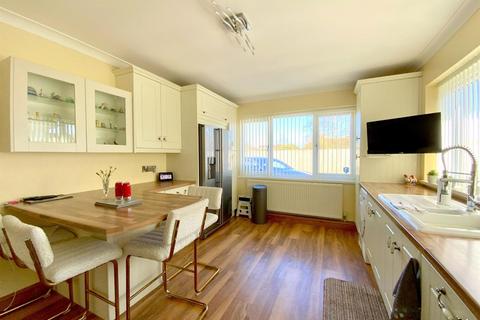 3 bedroom detached bungalow for sale, Poplar Drive, Humberston