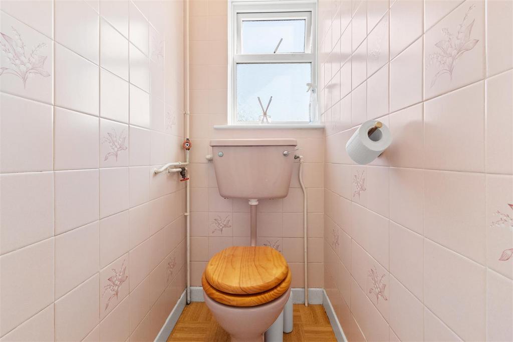 Separate wc