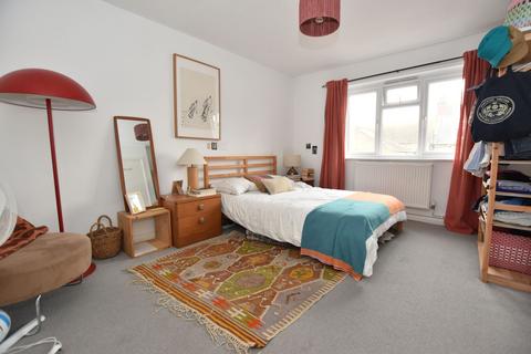 2 bedroom flat for sale, Third Avenue, Cliftonville, CT9