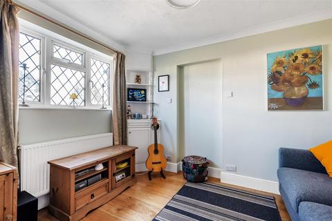 4 bedroom detached house for sale, Northey Avenue, South Cheam, SM2