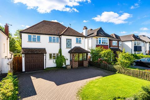 4 bedroom detached house for sale, Northey Avenue, South Cheam, SM2