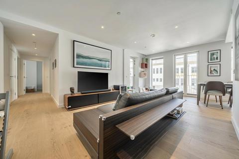 3 bedroom flat for sale, Phoenix Place, Farringdon, London, WC1X