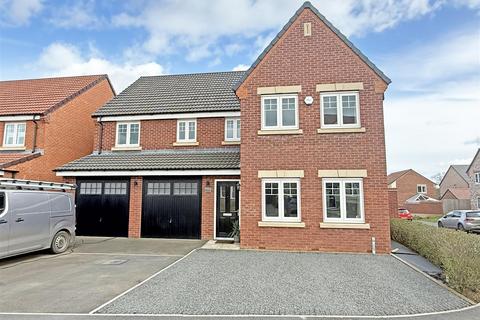 5 bedroom detached house for sale, Holland Drive, Weir Hill, Shrewsbury
