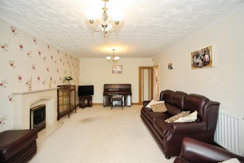 3 bedroom detached bungalow for sale, Clos Morgan Gruffydd, Abertridwr, Caerphilly
