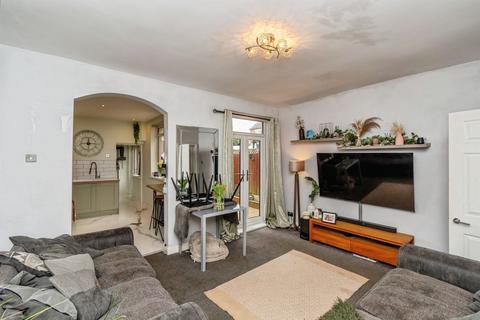 3 bedroom semi-detached house for sale, Old Park Road, Wednesbury