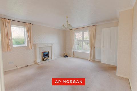 undefined, Papworth Drive, Bromsgrove, Worcestershire, B61