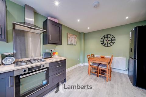 undefined, Royal Oak Drive, Studley, B80