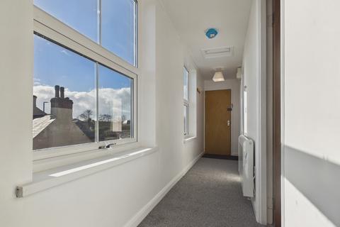 2 bedroom flat to rent, Flat 6, Granary Court, Driffield, YO25 6LW