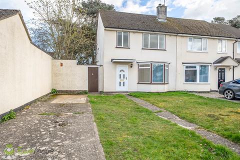 3 bedroom semi-detached house for sale, Woodlands Road, Tadley RG26