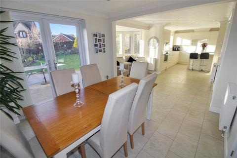 4 bedroom detached house for sale, Wright Close, Swindon SN25