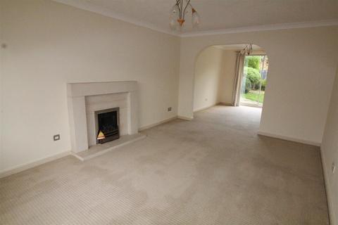 undefined, Priestley Gardens, Heckmondwike