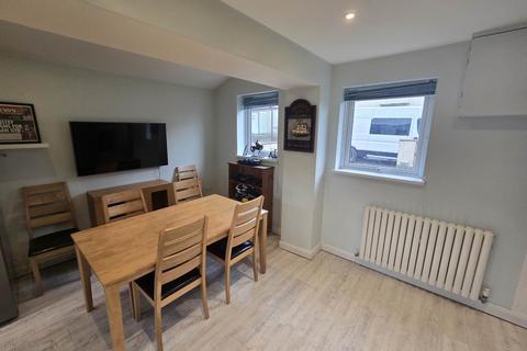2 bedroom end of terrace house for sale, Sentry Corner, Bideford