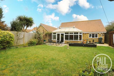 undefined, Bonsey Gardens, Wrentham, NR34