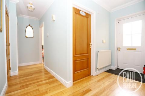 undefined, Bonsey Gardens, Wrentham, NR34