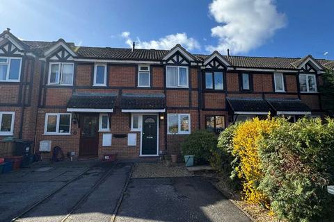 2 bedroom terraced house for sale, Briarwood Close, Feltham