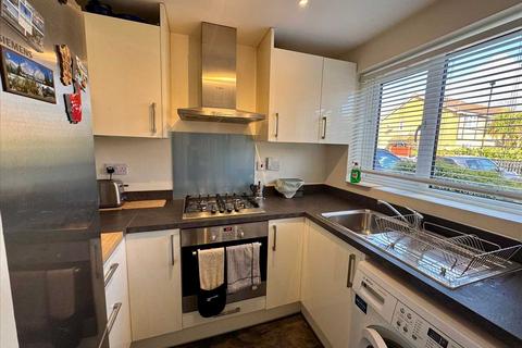 2 bedroom terraced house for sale, Briarwood Close, Feltham