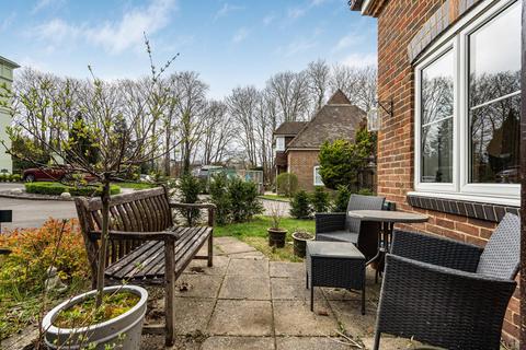 undefined, Bookham Grove, Bookham