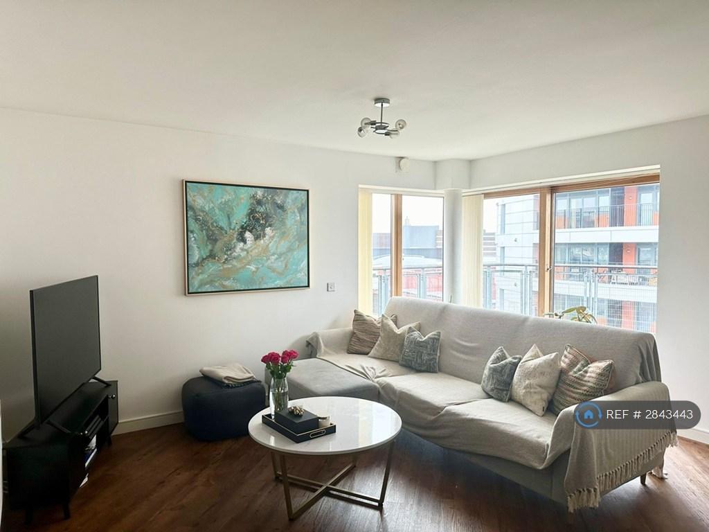 Living Room - 1