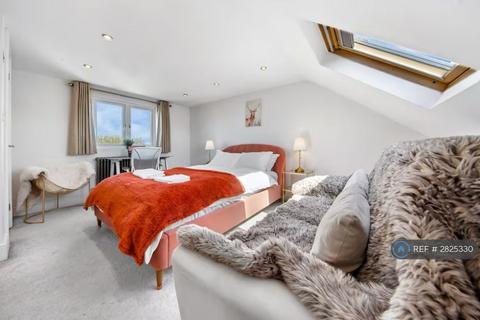 undefined, Overton Road, London, E10