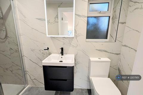 undefined, Cockfosters, Barnet, EN4