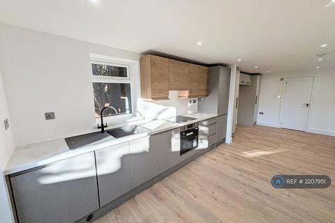 undefined, Cockfosters, Barnet, EN4