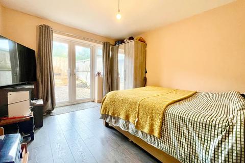 2 bedroom semi-detached bungalow for sale, Bradworth Drive, Scarborough, YO11