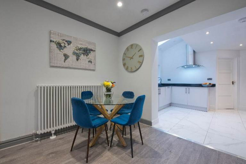 undefined, Stockland Rd, London, RM7