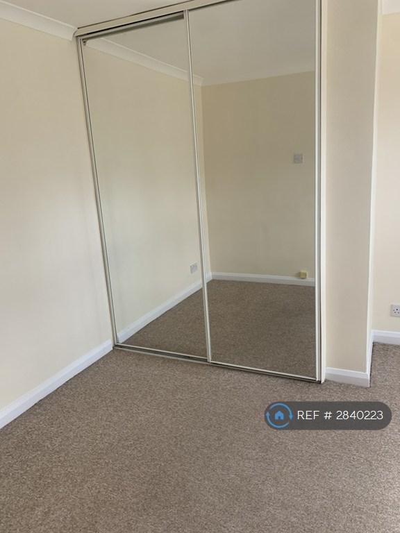 Mirrored Cupboard Doors