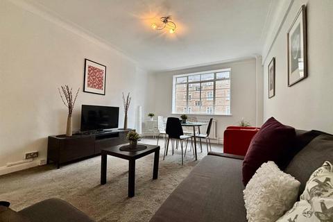 1 bedroom flat to rent, Adelaide Road, London