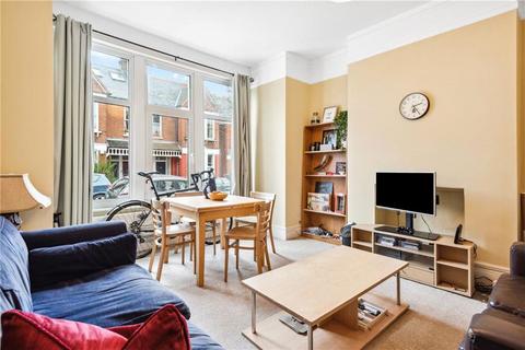 undefined, Lynn Road, London SW12