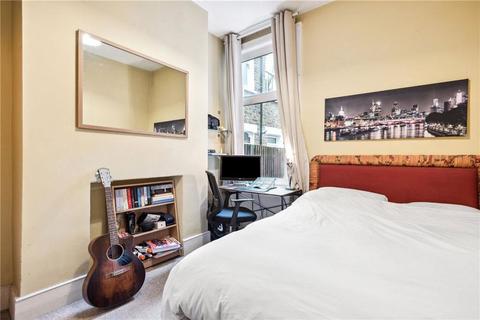 undefined, Lynn Road, London SW12