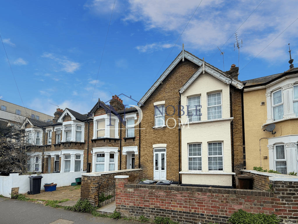 2 bedroom flat in hounslow