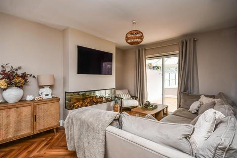 undefined, Wombourne Park, Wombourne, Wolverhampton