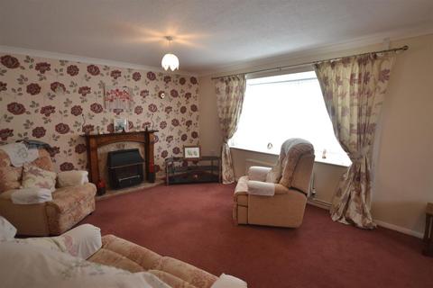 2 bedroom detached bungalow for sale, Radnor View, Leominster
