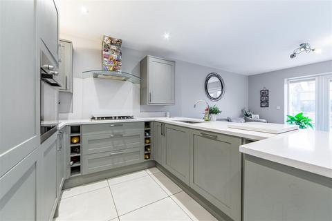 4 bedroom townhouse for sale, Tantallon Court, Dudley, Cramlington, NE23