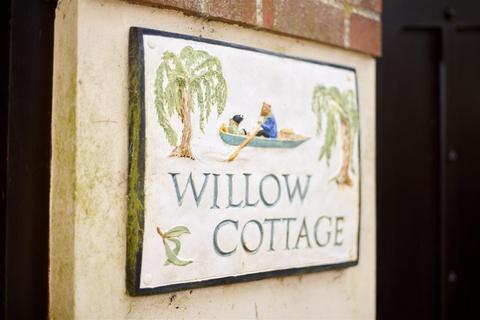 4 bedroom detached house for sale, The Street, Diss IP22