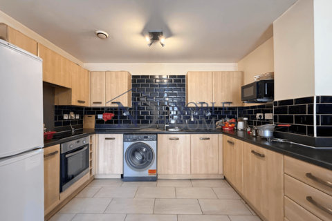undefined, Varcoe Gardens, Hayes, UB3