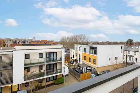2 bedroom flat for sale, Papermill Place, London E17