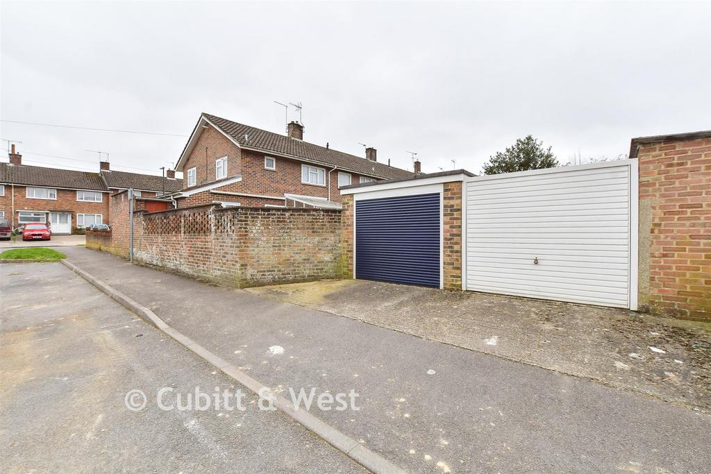 Driveway/Parking