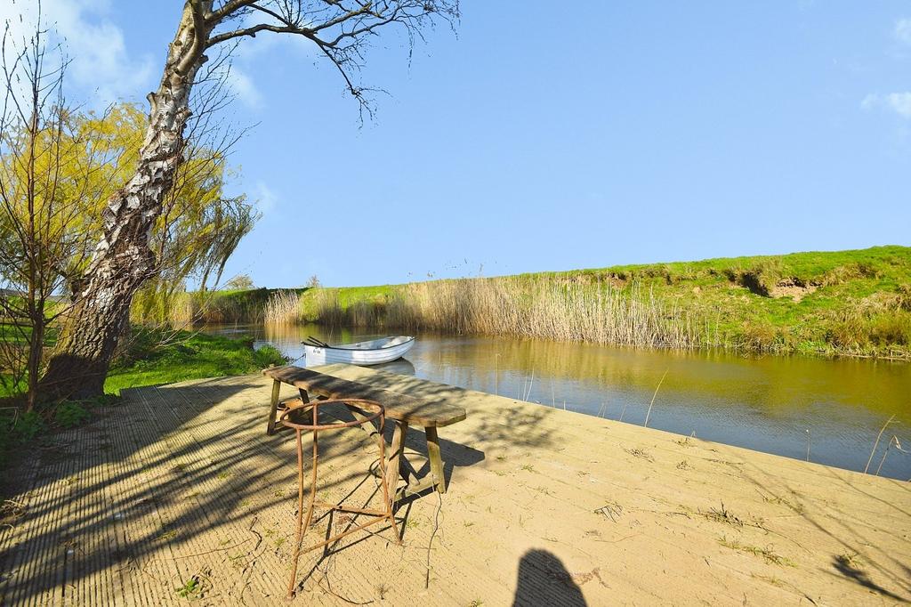 Riverside Deck