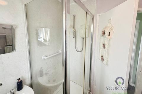 2 bedroom end of terrace house for sale, Oakpool Gardens, Leicestershire LE2