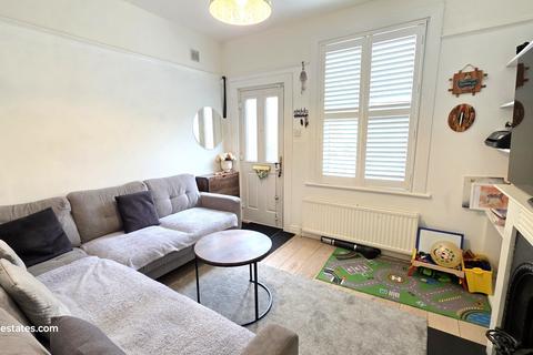 2 bedroom semi-detached house for sale, Jackson Road, East Barnet EN4