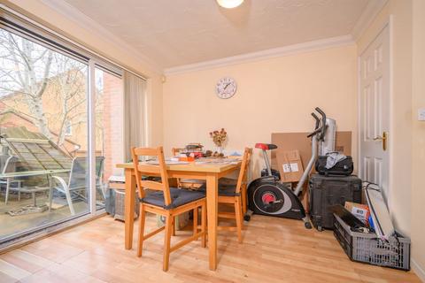 undefined, Tailby Avenue, Kettering