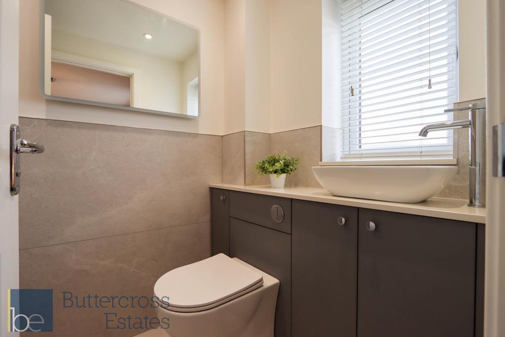 Ensuite