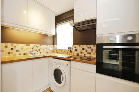 2 bedroom bungalow for sale, Fossdale Close, Knaresborough, North Yorkshire, HG5