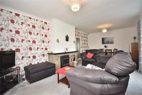 2 bedroom detached bungalow for sale, Belle Vue Avenue, Scholes, Leeds, West Yorkshire