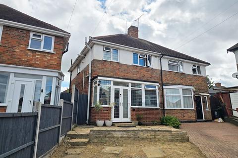 3 bedroom semi-detached house for sale, Bryngarth Crescent, Leicester, LE5