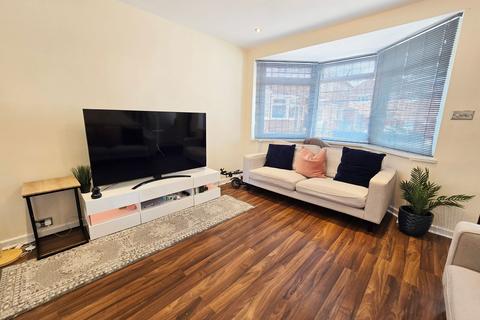 3 bedroom semi-detached house for sale, Bryngarth Crescent, Leicester, LE5