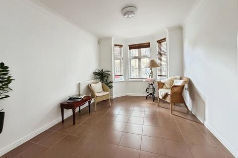 3 bedroom end of terrace house for sale, Nine Acre Drive, Corsham SN13